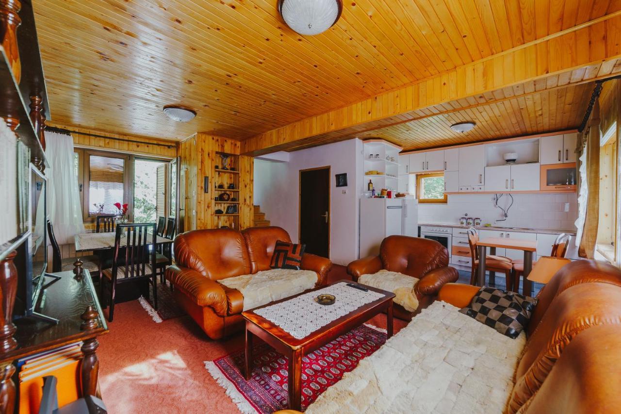 자블야크 Highlander'S House 빌라 외부 사진