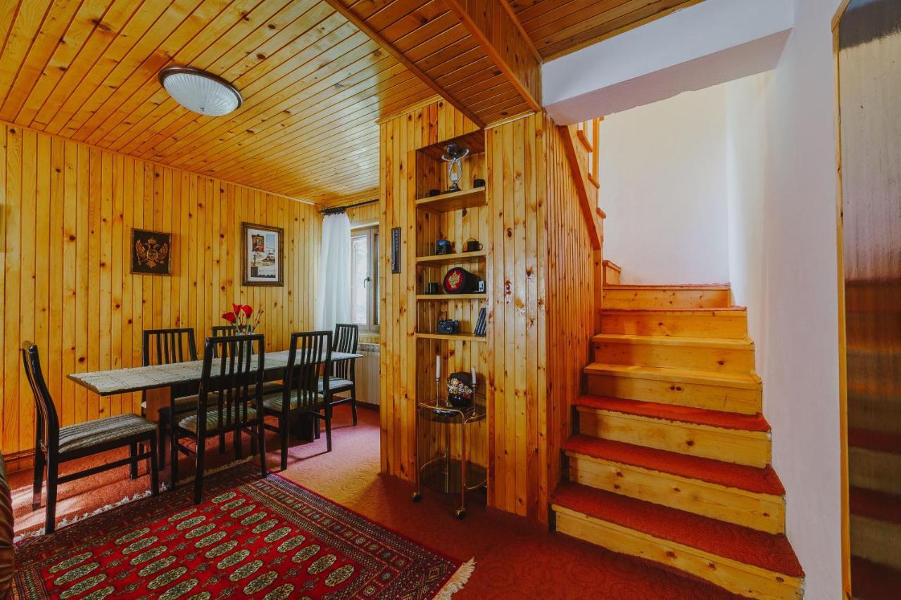 자블야크 Highlander'S House 빌라 외부 사진